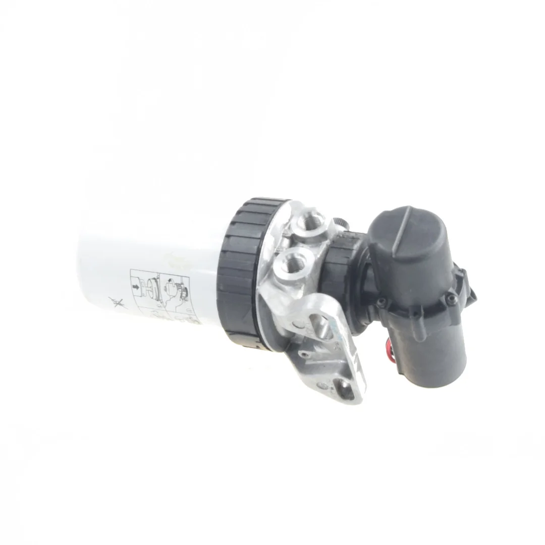 AGCO - V837073628 - Massey Ferguson  Kraftstofffilter mit Pumpe