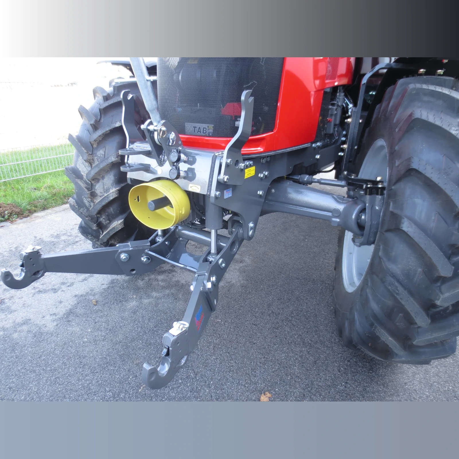 Aigner - 20.326.254401 - Front-Dreipunkt-Kupplung Massey Ferguson Serie 5700/5M