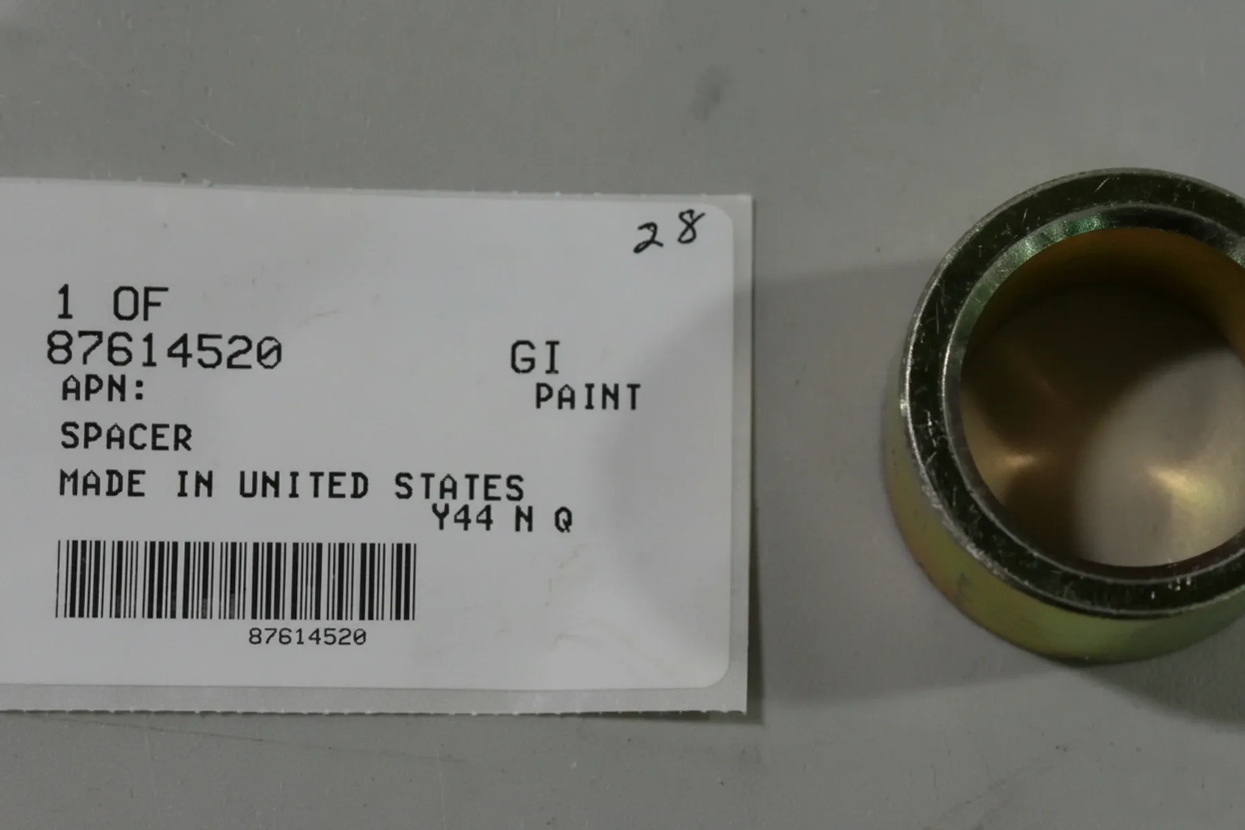 Case IH - 87614520 - Distanzstueck