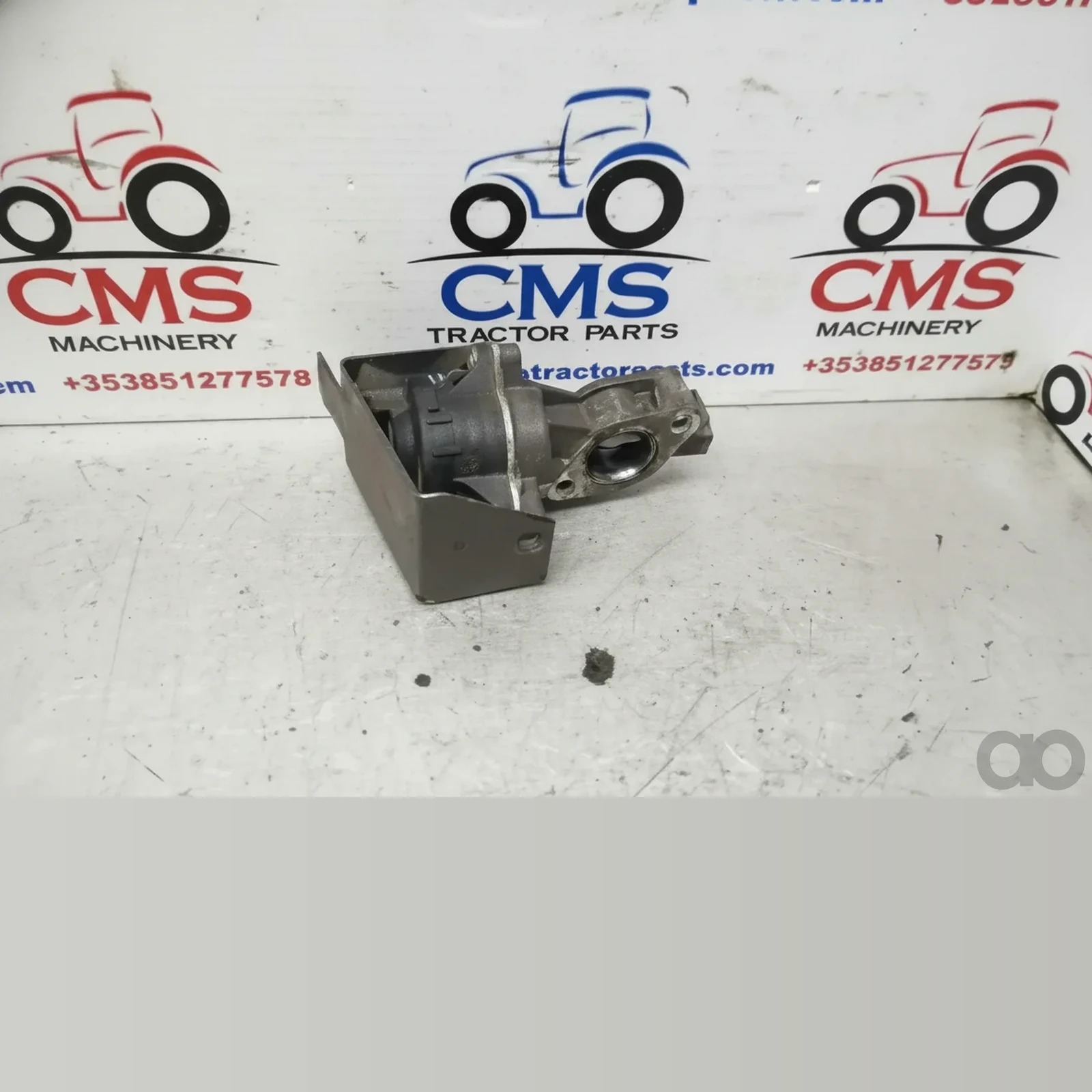 Claas - 0011453560 - EGR-Ventil M038