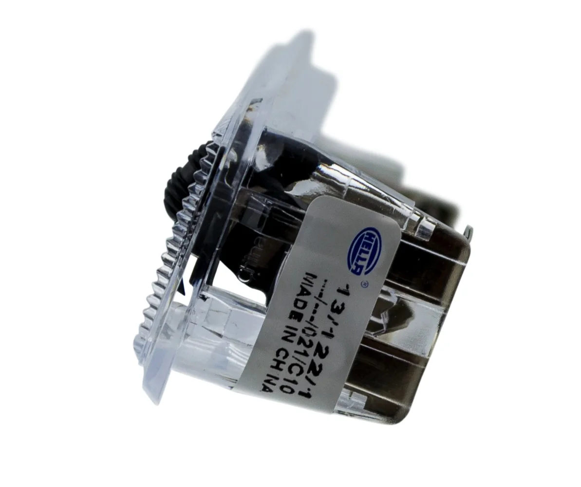HELLA - 2JA 002 931-031 - Innenraumleuchte, Halogen, 12V