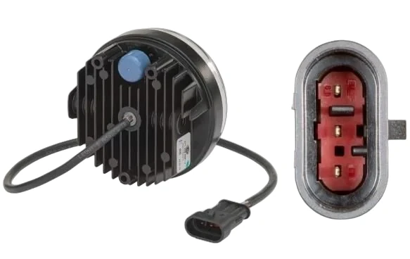 HELLA - 2PT 009 599-111 - LED-Tagfahrleuchte, 90mm, 24/12V – Links