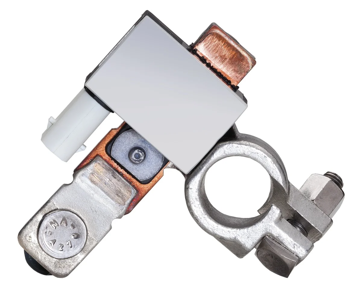 HELLA - 6PK 011 700-001 - Sensor, Batteriemanagement, 24V