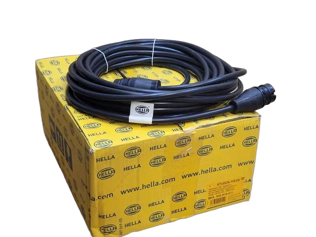 HELLA - 8KA 340 816-011 - Kabelsatz, Heckleuchte EasyConn, 10-polig, Länge: 12m