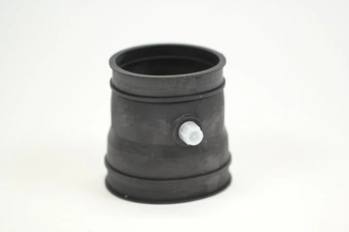 Elsaesser - 39 300 27 949 - Reduzierstutzen 80/70mm (TPE)