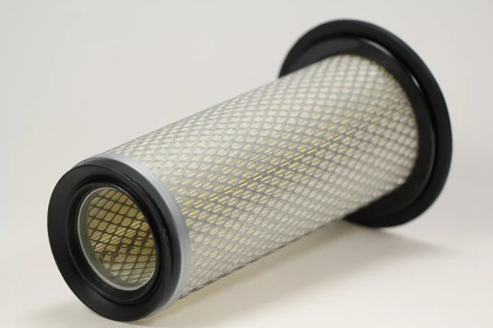 Mann-Filter - C 11 004 - Luftfilterelement