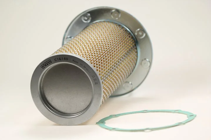 Mann-Filter - C 16 140 - Luftfilterelement