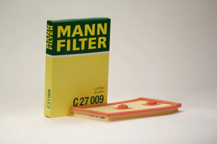 Mann-Filter - C 27 009 - Luftfilterelement