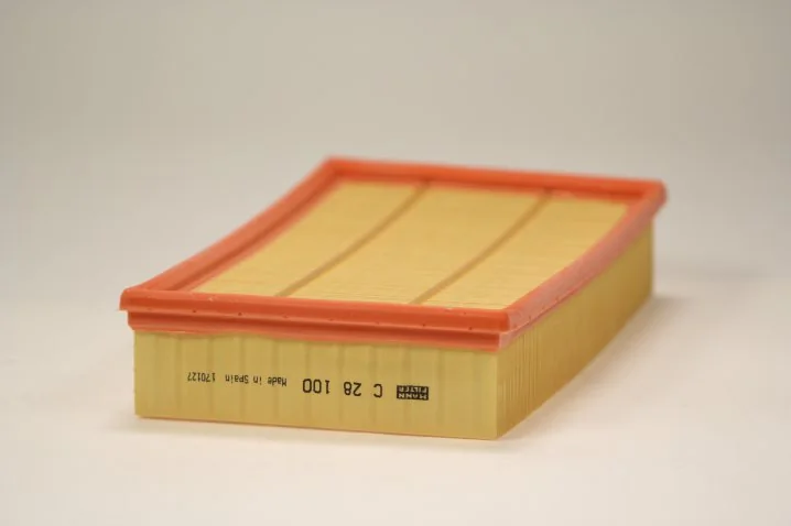 Mann-Filter - C 28 100 - Luftfilterelement