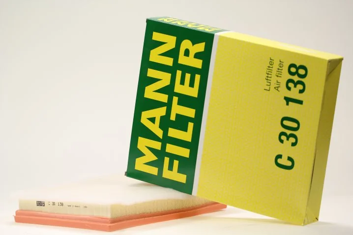 Mann-Filter - C 30 138 - Luftfilterelement
