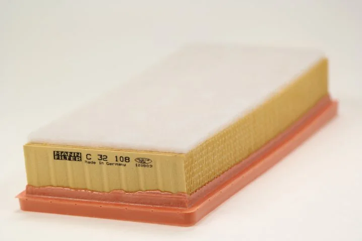 Mann-Filter - C 32 108 - Luftfilterelement