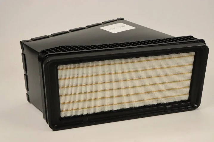 Mann-Filter - C 45 002 - Luftfilterelement (Iqoron-25)