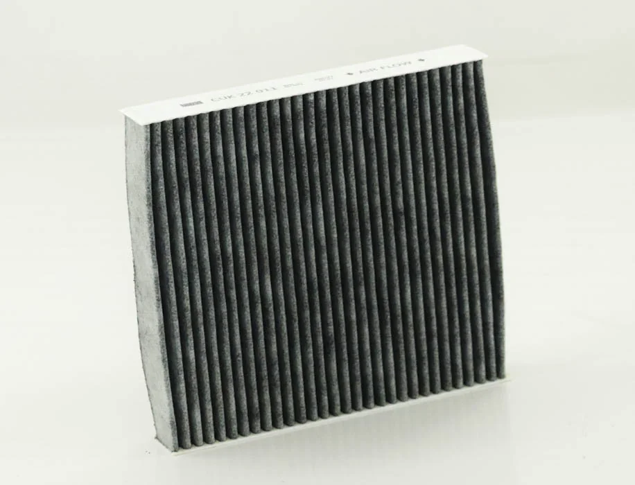 Mann-Filter - CUK 22 011 - Innenraumfilterelement (Aktivkohle)