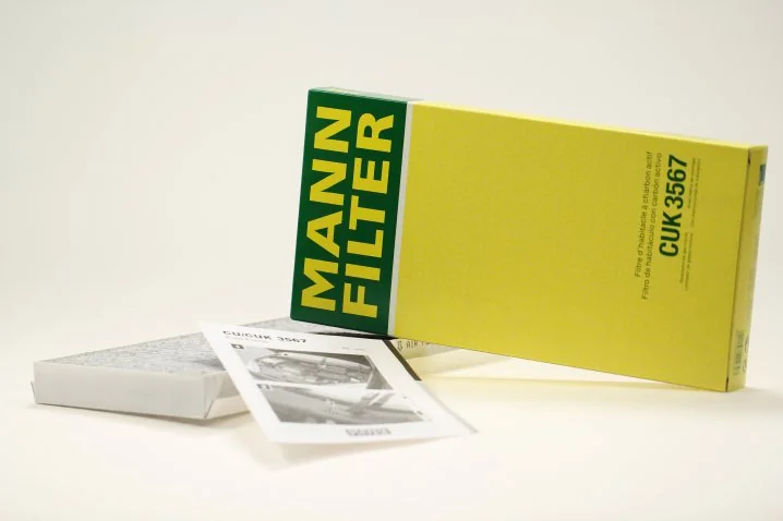 Mann-Filter - CUK 3567 - Innenraumfilterelement (Aktivkohle)