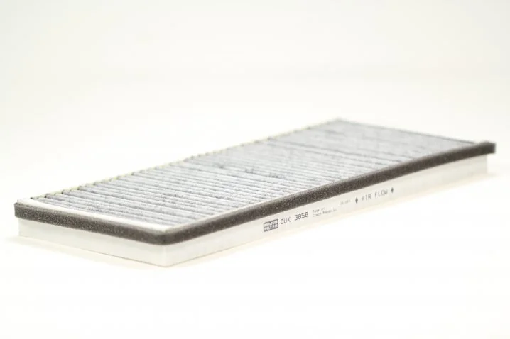 Mann-Filter - CUK 3858 - Innenraumfilterelement (Aktivkohle)