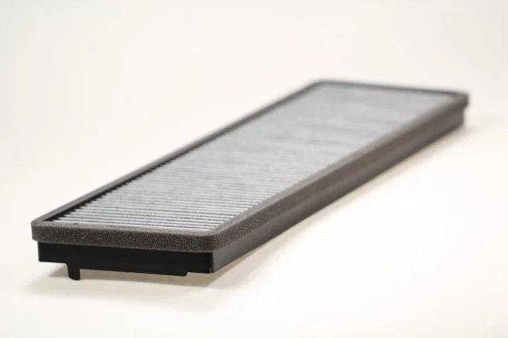 Mann-Filter - CUK 5877 - Innenraumfilterelement (Aktivkohle)