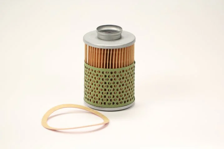 Mann-Filter - H 815 n - Flüssigkeitsfilterelement