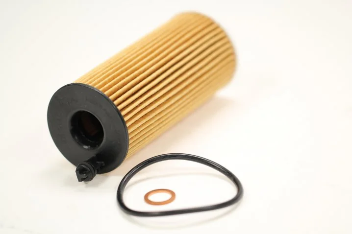 Mann-Filter - HU 6004 x - Flüssigkeitsfilterelement (metallfrei)