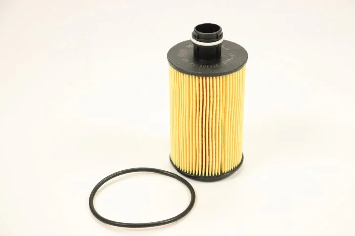 Mann-Filter - HU 7018 z - Flüssigkeitsfilterelement (metallfrei)