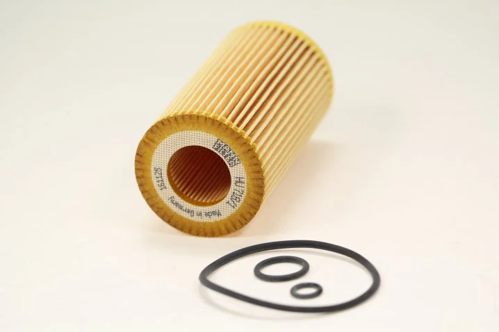 Mann-Filter - HU 718/1 k - Flüssigkeitsfilterelement (metallfrei)