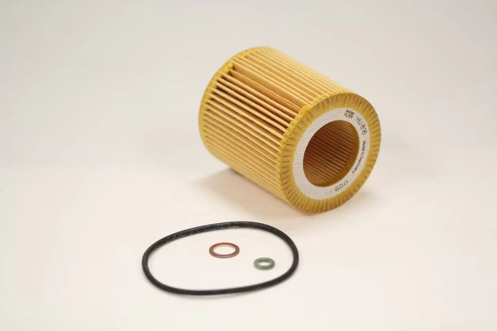 Mann-Filter - HU 816 x - Ölfilterelement, metallfrei