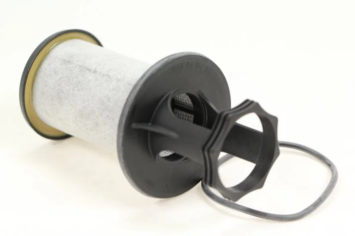 Mann-Filter - LC 5002 x - Ölabscheiderelement (ProVent 200)