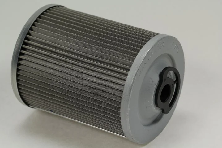 Mann-Filter - P 990 - Kraftstofffilterelement