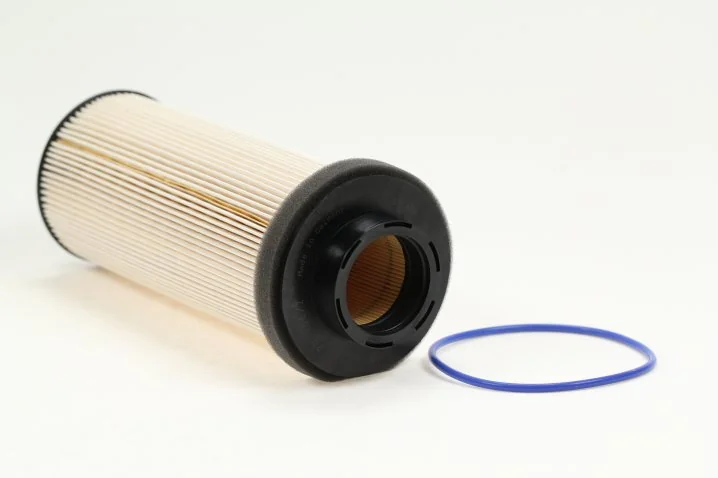 Mann-Filter - PU 966/1 x - Kraftstofffilterelement (metallfrei)