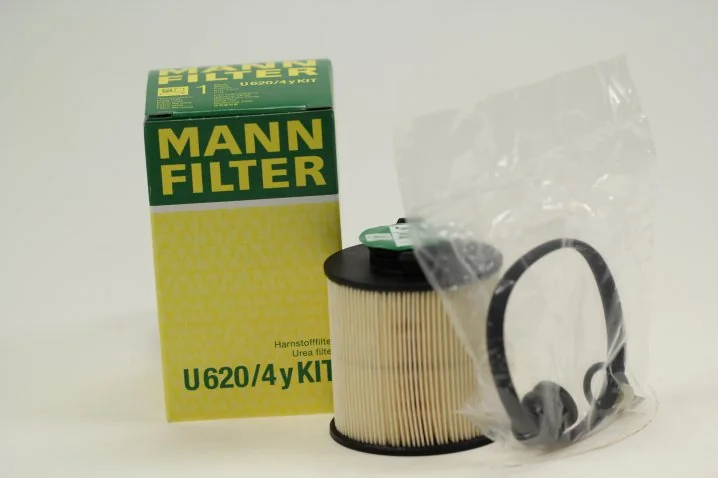 Mann-Filter - U 620/4 y KIT - Harnstofffilterelement (Servicekit)