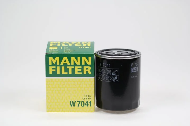Mann-Filter - W 7041 - Wechselfilter SpinOn