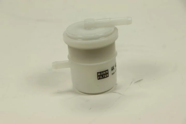 Mann-Filter - WK 42/81 - Kraftstoff-Leitungsfilter (Inline)
