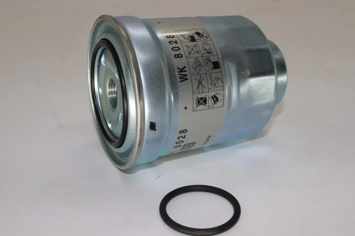 Mann-Filter - WK 8028 z - Kraftstoffwechselfilter