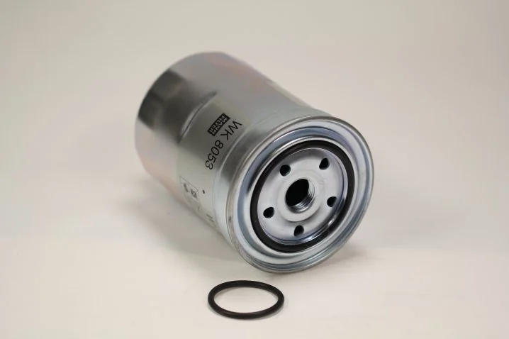 Mann-Filter - WK 8053 z - Kraftstoffwechselfilter