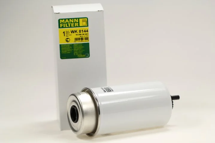 Mann-Filter - WK 8144 - Kraftstoffwechselfilter