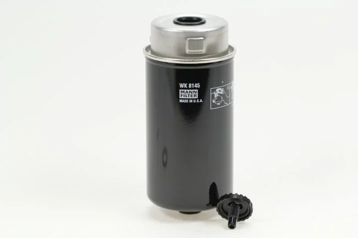 Mann-Filter - WK 8145 - Kraftstofffilter SpinOn