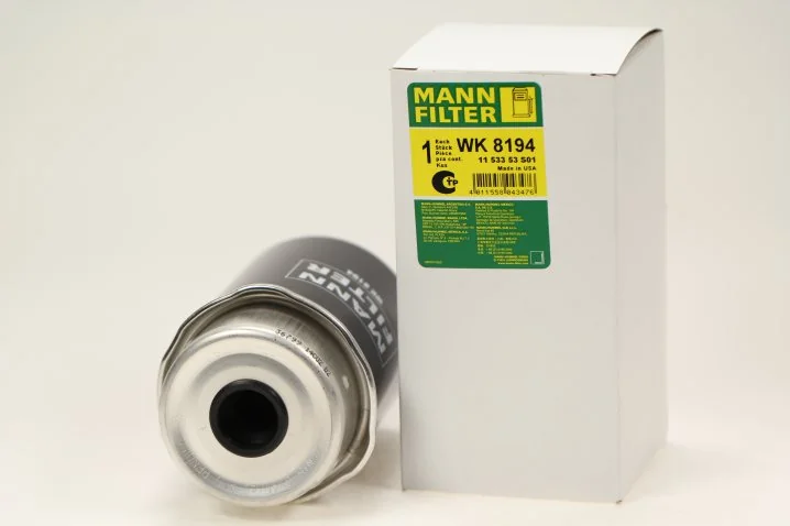 Mann-Filter - WK 8194 - Kraftstofffilter SpinOn