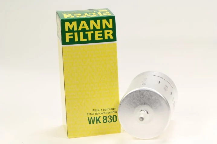 Mann-Filter - WK 830 - Kraftstoff-Leitungsfilter (Inline)