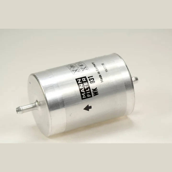Mann-Filter - WK 831 - Kraftstoff-Leitungsfilter (Inline)