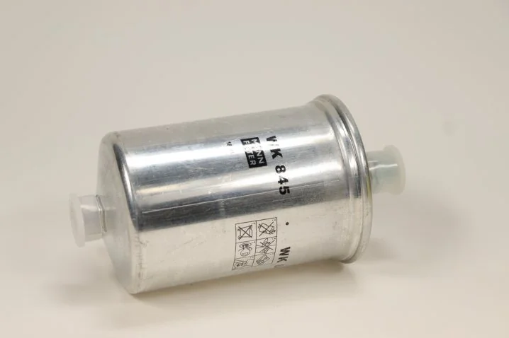 Mann-Filter - WK 845 - Kraftstoff-Leitungsfilter (Inline)