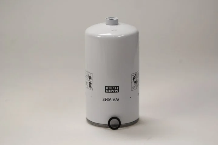 Mann-Filter - WK 9048 x - Kraftstofffilter SpinOn