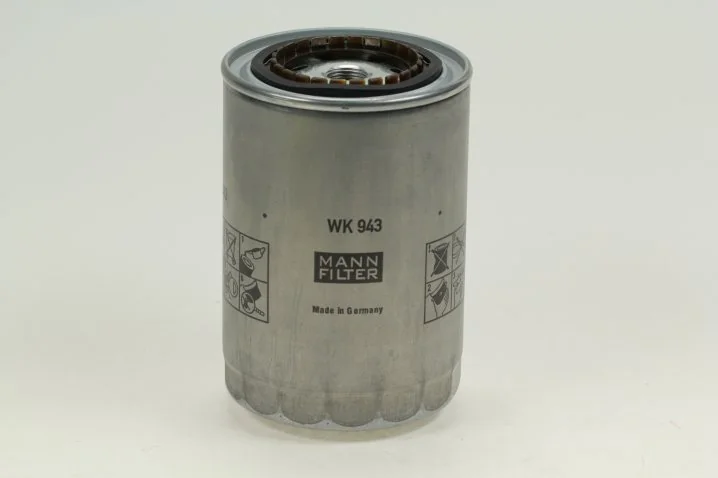 Mann-Filter - WK 943 - Kraftstoffwechselfilter