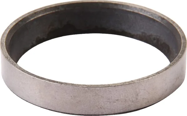 AGCO - F184230210080 - Auspuffventilsitz