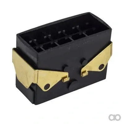 AGCO - G214902040780 - Buchse Mit Anschluessen