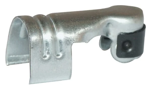 Briggs and Stratton - 493880S - Zuendkerzenklemme