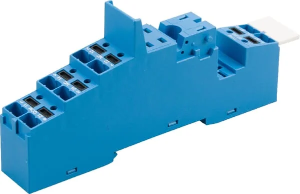 Finder - 97P2 - Steckdose Fuer S.46
