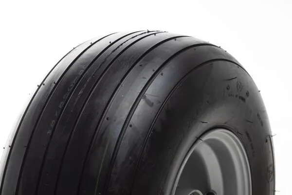 Krone - 009530592 - Rad 18X8.5-8 6PR C-737 (Mutter)