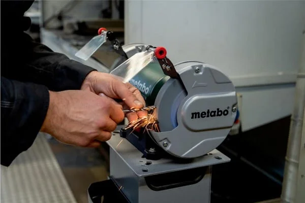 Metabo - 604150000MET - DS 150 M Doppelscheibenschleifer