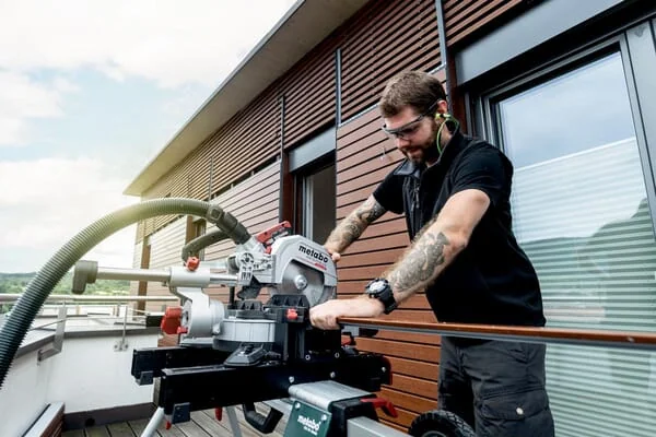 Metabo - 614216850MET - Akkugehrungssaeg Kgs18ltxbl216 Gehaeuse