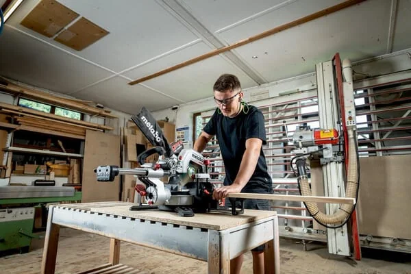 Metabo - 614254850MET - Akkugehrungssaeg Kgs18ltxbl254 Gehaeuse