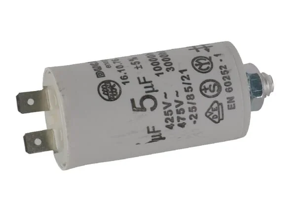 Non Branded - FGP013604 - Kondensator mit Stecker 5uF